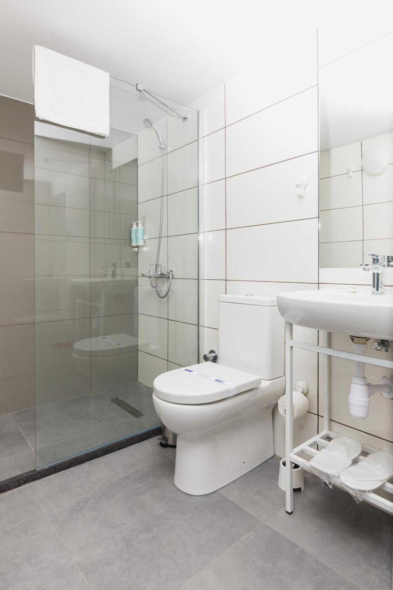 Azure Bay Hotel Agia Varvara ภายนอก รูปภาพ